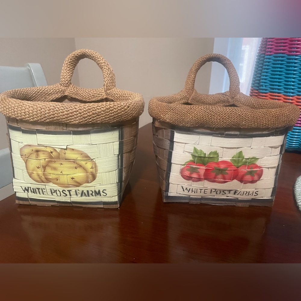 2 Hanging Baskets